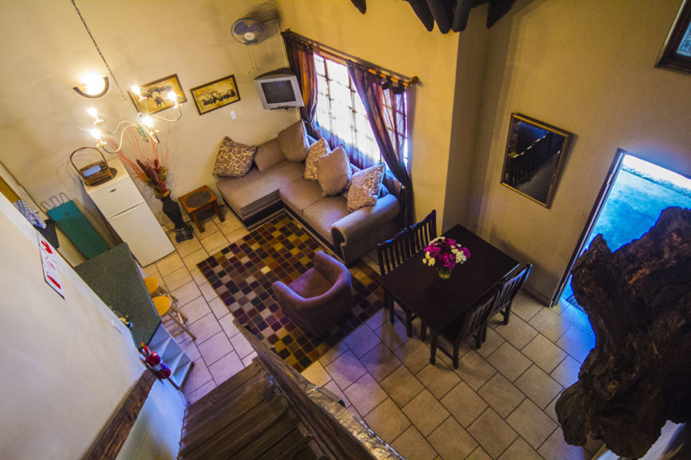 Hotel Aristo Manor à Richards Bay Extérieur photo