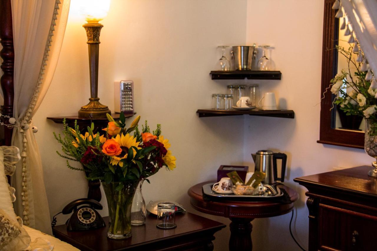 Hotel Aristo Manor à Richards Bay Extérieur photo